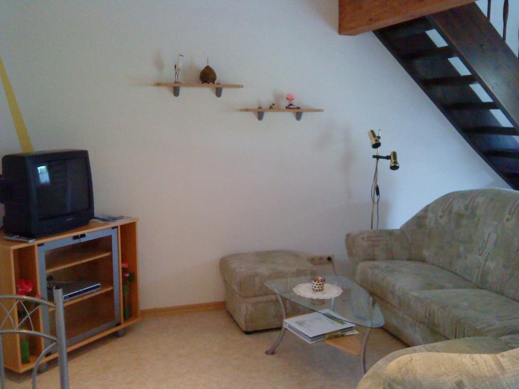 Ferienwohnung Am Storchennest Schmogrow エクステリア 写真
