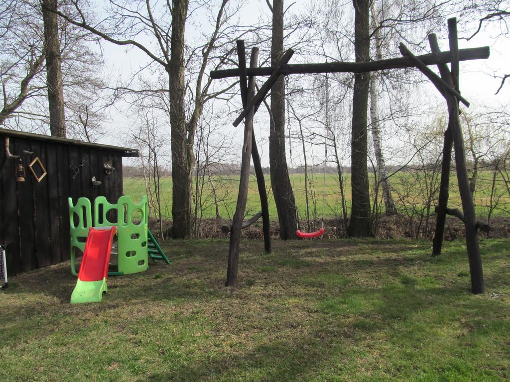 Ferienwohnung Am Storchennest Schmogrow エクステリア 写真